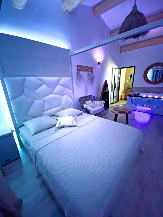 Villa Cocoon - Love Room Cocooning & 50 Nuances Кюж-ле-Пен Екстер'єр фото